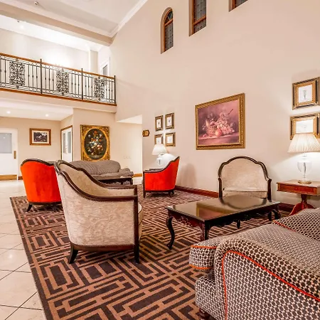 Woodstock Hotel