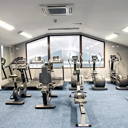 Woodstock Ξενοδοχείο 4*