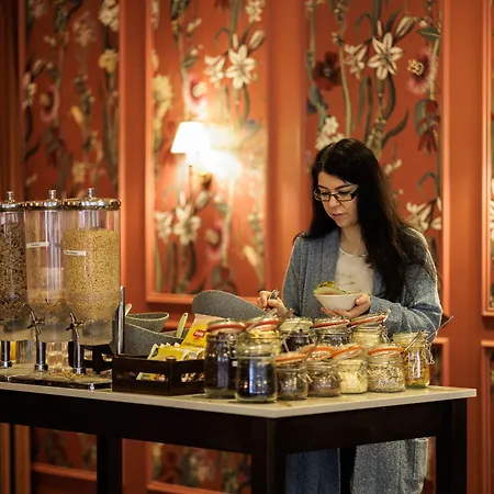 Ξενοδοχείο Woodstock Ίννις