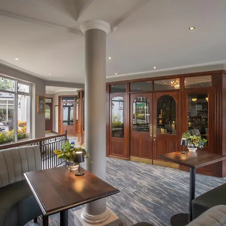 Woodstock Hotel