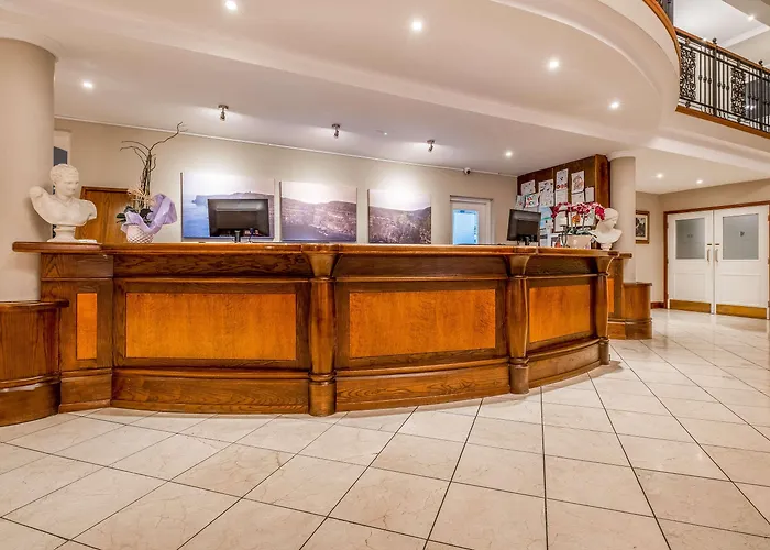 Hotel Woodstock Ennis